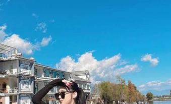 微密圈 – 更新！120斤的小王同学的白裙写真集，OMG，我该学点怎么穿了吧…