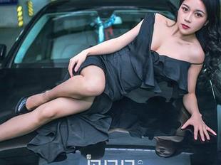 GIRLT果团网 – 分享一下周妍希的黑白艺术，这原图看起来像是那种你做作业时茶水间的休息时光！