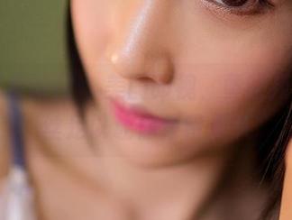GIRLT果团网 – 美图即视，黄歆苑的裤里丝足以让你停留更久