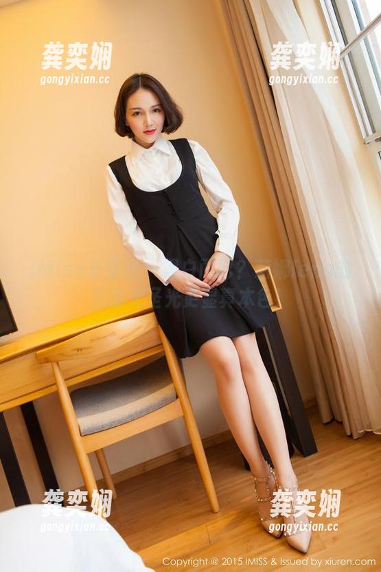 IMiss爱蜜社-莉娜lena IMiss爱蜜社 - 黑白而已?莉娜lena的原图无圣光更显真本色!
