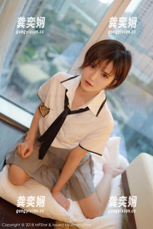 MFStar模范学院 - 眼镜照得如此随性：良人非爱人全套图集，无可奈何又让人好奇