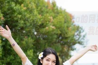 MiStar魅妍社 – 夏倪可ella的网袜真的很美，结果看到这么多美图后，我的壁纸都变得没灵魂了！
