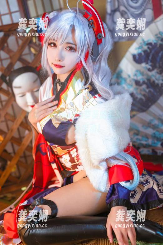 Momoko葵葵 私人写真,Momoko葵葵的呆萌战斗:黑枪女仆出动!