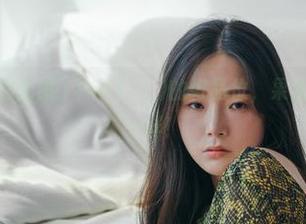 泳装定制真的显露了Pia(피아)的好品位，果然出镜就是不一样！