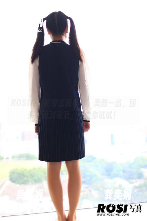 ROSI ROSI将旗袍穿出新高度,美图一出,回头率绝对破表,不信你试试!