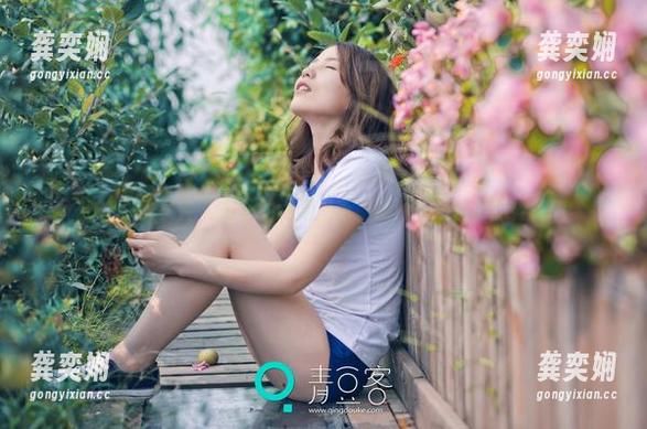 TGOD推女神-莫雅淇 TGOD推女神 - 剩下的泡泡:莫雅淇浴缸写真集的神秘感
