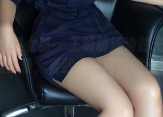 TuiGirl推女郎 – 王明明泳池时光：无圣光合集，看我水中闲散的哲学