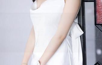 XIAOYU语画界 – 豹纹套图更新！楚恬Olivia这是要带我去参加时尚派对吗？我都开始想象她是个野生动物专家了。
