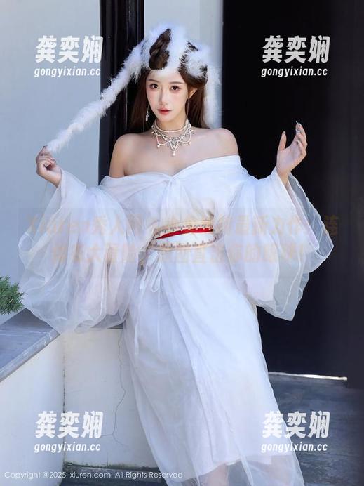Xiuren秀人网 - 小兔纯纯最新力作：连体衣大冒险，原图直击你的眼球！