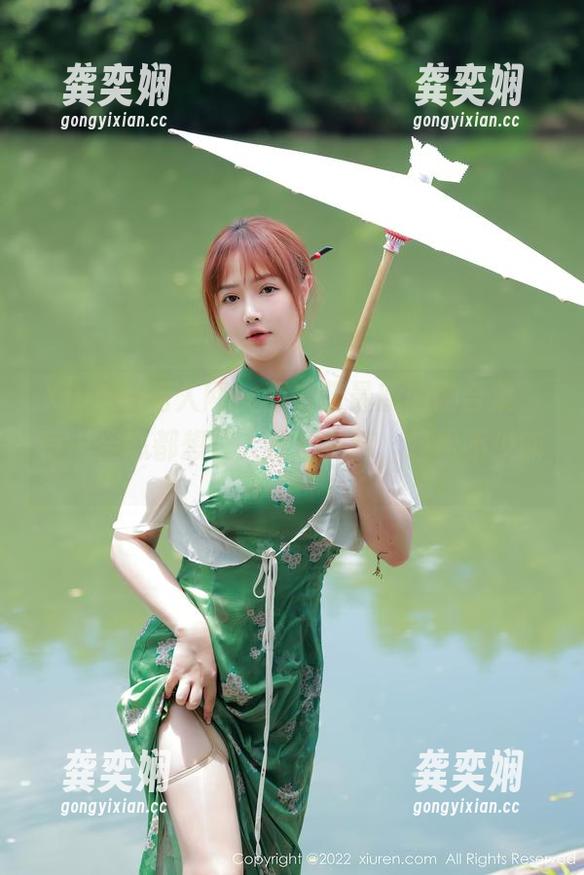 Xiuren秀人网 - 甜白酱最新瑜伽合集，每一姿态都想让人打趣一番，轻松不少嘛。