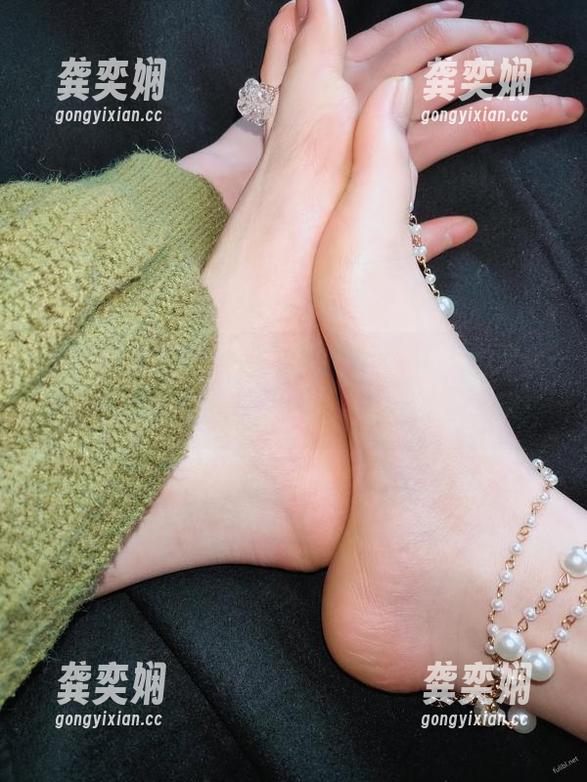 YuYu超甜丫 微密圈 - 翻翻YuYu超甜丫的图册,泳装和夏天之间的微妙关系,似乎越看越绝!