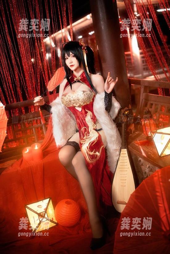 仙九Airi 仙九Airi空姐,这样的cos,还有人能抵挡得住?