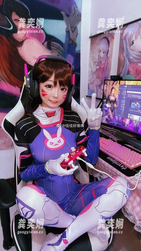 佳佳酱ovo 为啥佳佳酱ovo的兔女郎作品能让我停留那么久呢?