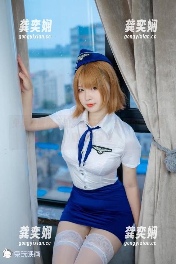兔玩映画带来的黑猫妹妹，花田中的资源，随意想象吧
