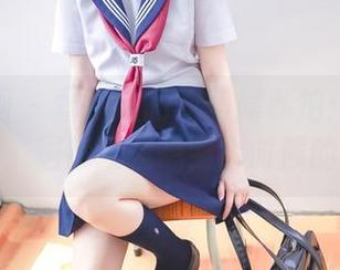 喵糖映画 – 蠢沫沫的双马尾私拍：这画风我佛了，居然让我想到小时候的懵懂！