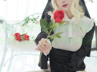 最新写真：大梨子不是御姐当天使，所谓“高处不胜寒”，掌声响起来得了！