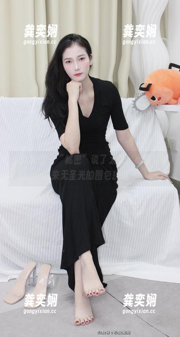 小众视觉-小苹果 小众视觉 - “秘密”说了太久,小苹果带来无圣光的图包挑战