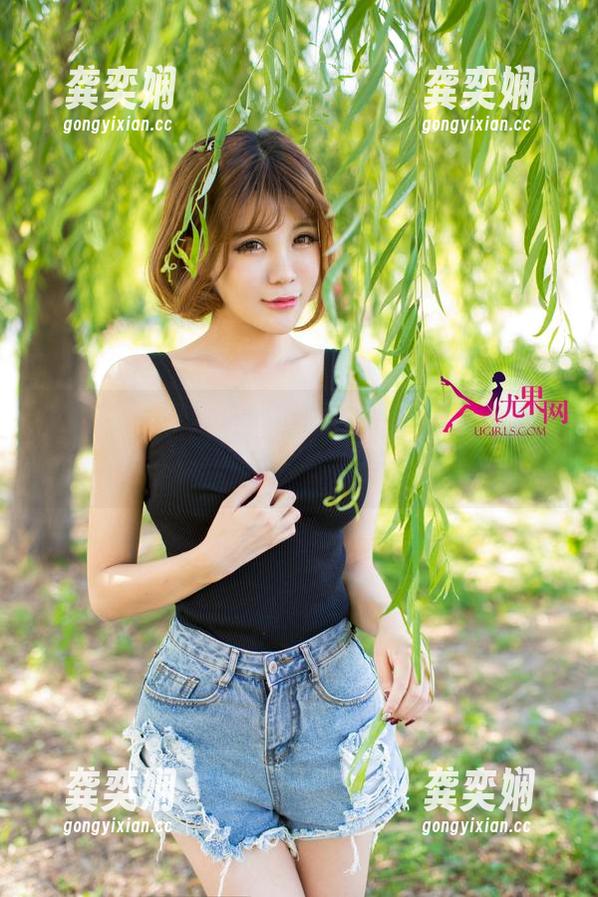 尤果网-孙晚桐 尤果网 - 图片里体操服,孙晚桐倒是把我对健身的决心削弱了一点点,咋回事呢?