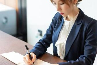 尤蜜荟 – 健康检查必看——周妍希护士作品集，快来下载！