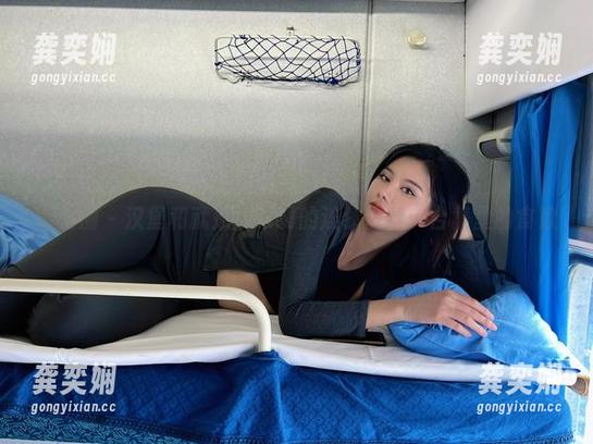 微密圈 - 汉堡和就是阿朱啊的连体白丝：合集里的食欲