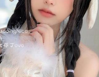 果然布丁大法清新路线，奥利奥写真集精选，红唇的那抹粉，居然让我想到了蛋糕…