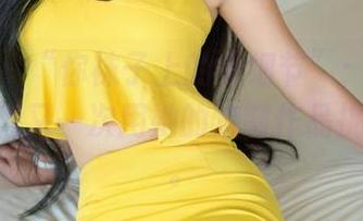 推女神 – “你袜子上的小细节”：Kiren_程程程又一次用她的定制作品挑战审美。