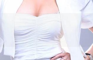 推女郎 – 图集时刻，土豆姐那些没加滤镜的自拍福利分享