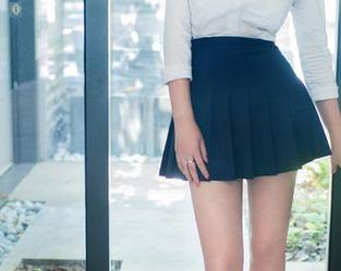 推女郎 – 艾栗栗的学姐原图，资源抢先看，不看真要后悔啦！