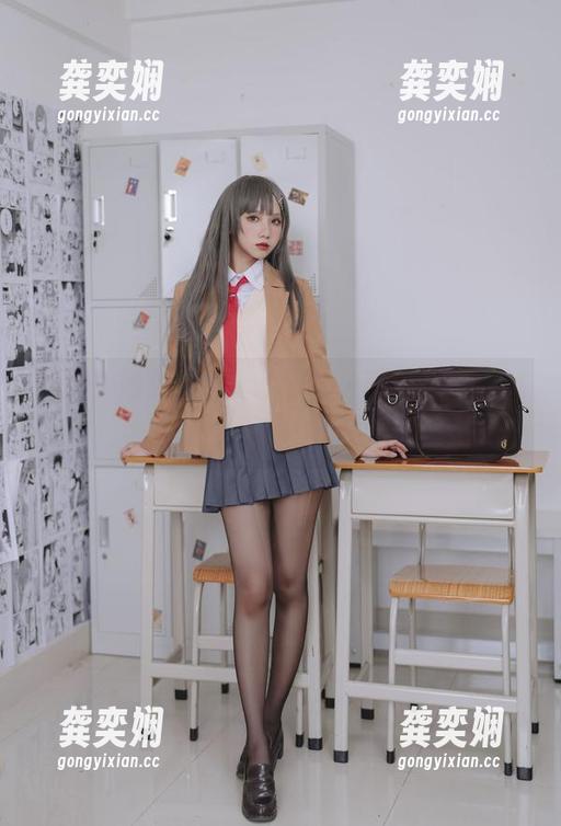 果咩酱 果咩酱的兔子护士图包,兔耳朵和白色大褂,完美的搭配