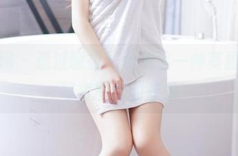 果团网 – 透过眼镜，看见另一种莫雅淇｜写真图册的奇遇