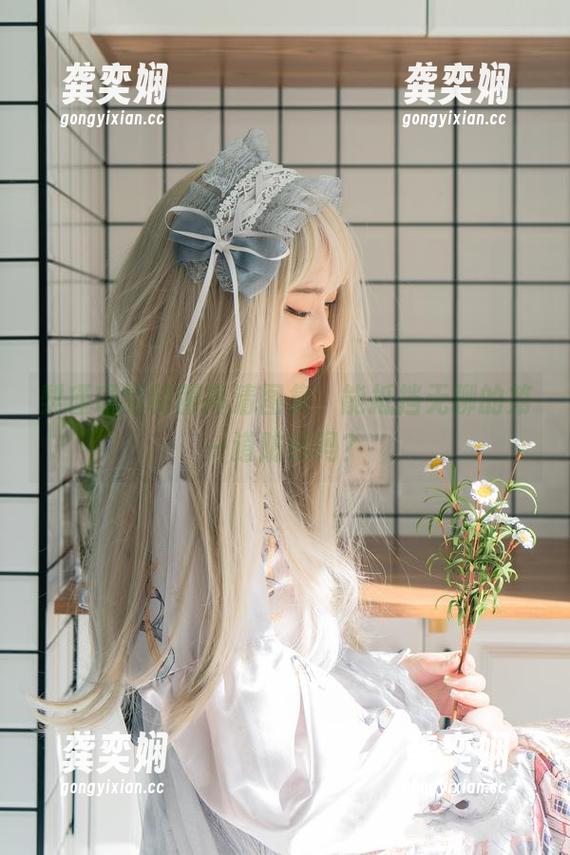 梨瑾瑾的制服高清图集，能抵挡无聊的第一道防线吗？