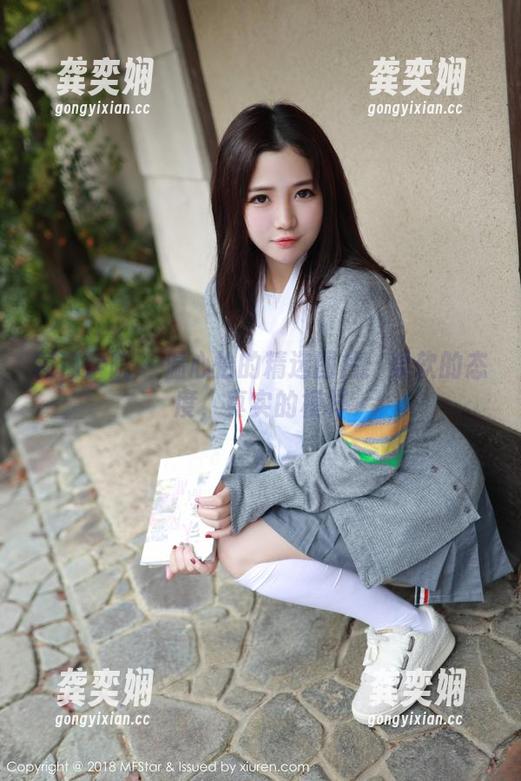 模范学院-温心怡 模范学院 - 温心怡的精选图片:柔软的态度,真实的模样