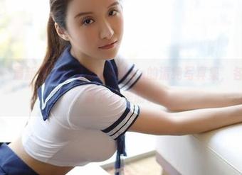 模范学院 – 最新发布！艾莉Evelyn的清纯写真集，各种不显山露水的美丽。