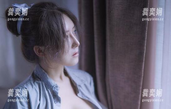 樱晚gigi 运动写真里,樱晚gigi的每一次起跳都像是小型实验