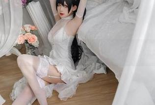 樱落Selena的万圣节合集：更像北极熊的鬼了！