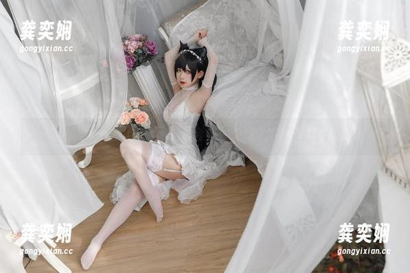 樱落Selena 樱落Selena的万圣节合集:更像北极熊的鬼了!