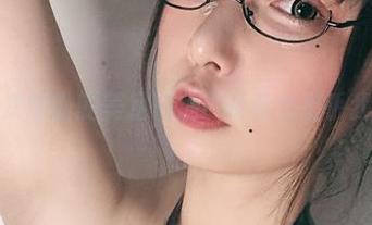 居然是次屁啦的美足精选，真有些出乎我的意料
