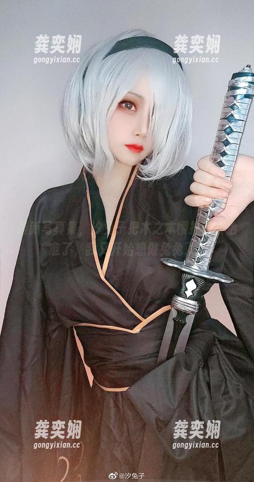 汐兔子 最新写真集,汐兔子把木之本樱拍得太治愈了,我又开始想做兔兔了...