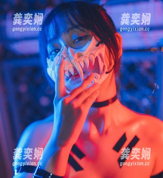 浅安安 看到浅安安的全套体操服,想让我一边尖叫,一边默默下载。
