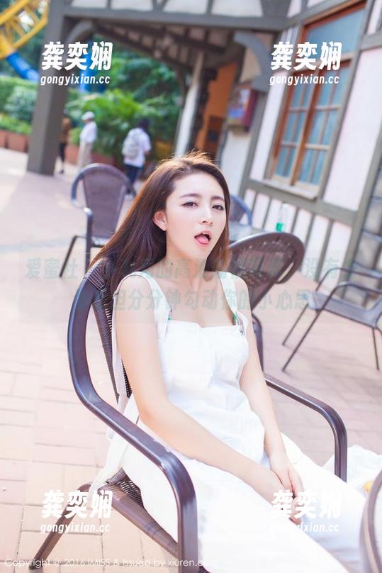 爱蜜社-小九月 爱蜜社 - 小九月的高清瑜伽写真,没有力量感但分分钟勾动你的小心思