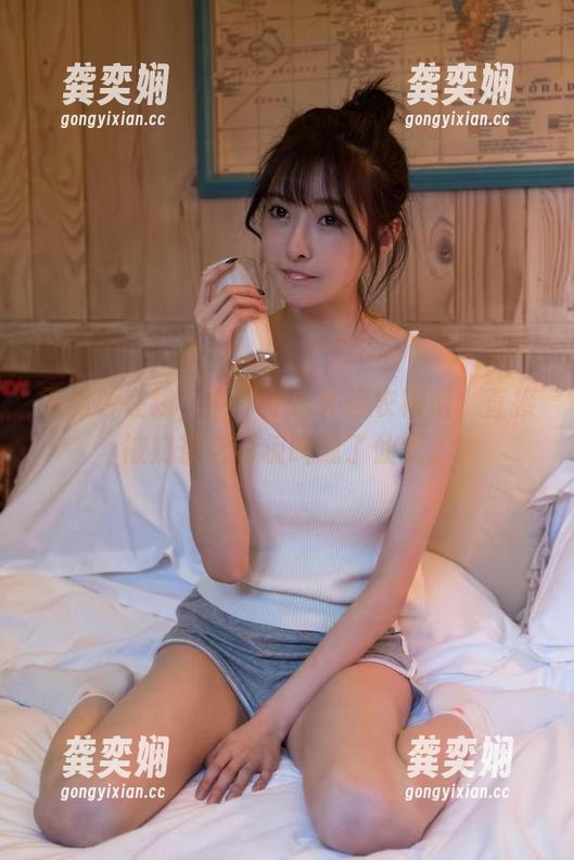王羽杉 王羽杉在线,中午穿这件连衣裙后,直接被奶茶店老板叫成了仙女。