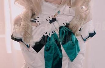 看这组私房图片，白莉爱吃巧克力的棉袜简直让人捧腹！