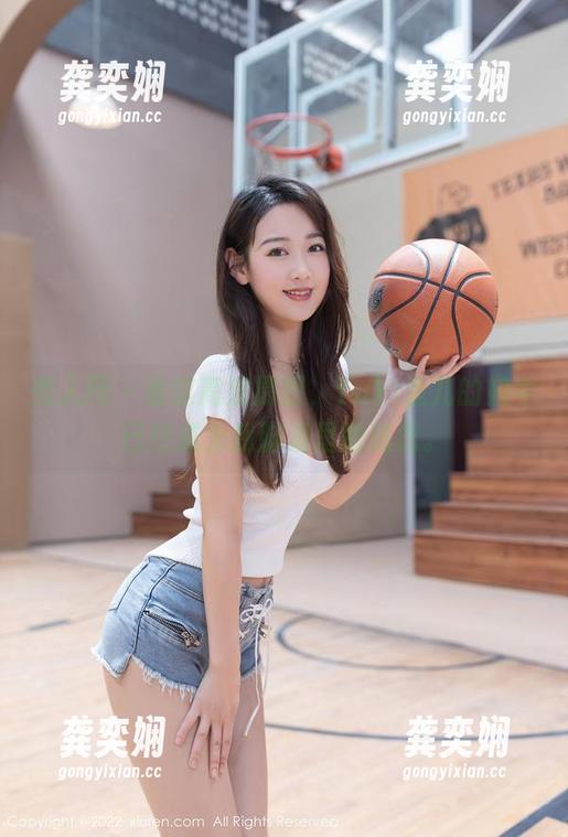 秀人网 - 看这高清原图，Yuki鱼儿的奶牛已经成为我脑海里的迷思。