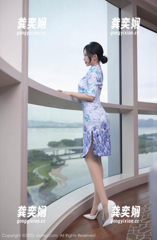 秀人网 - 迷失在周慕汐fairy的婚纱图包里，居然有偷偷藏的泡泡糖味儿？