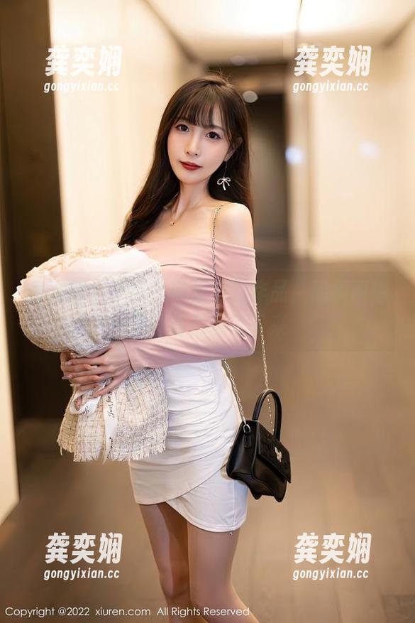 秀人网-子纯儿 秀人网 - 子纯儿带来全套作品,温柔得像是时间都慢了下来