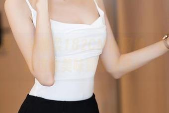 秀人网 – 李雅柔182CM的厨娘，真想下载这道美味到家里去！