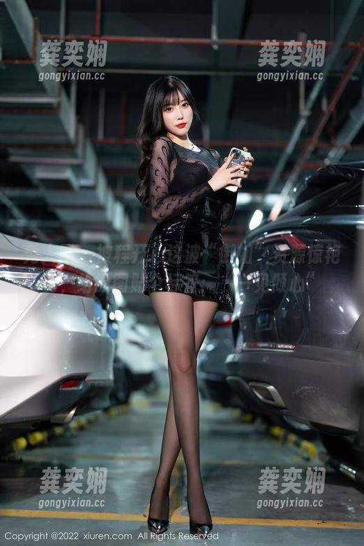 秀人网 - 被程开心这波“御姐”资源惊艳到，给原图贴个标签：“一见倾心”