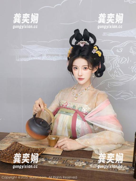 秀人网-言沫 秀人网 - 言沫的粉色趣味,作品和资源就像她的心情一样甜蜜