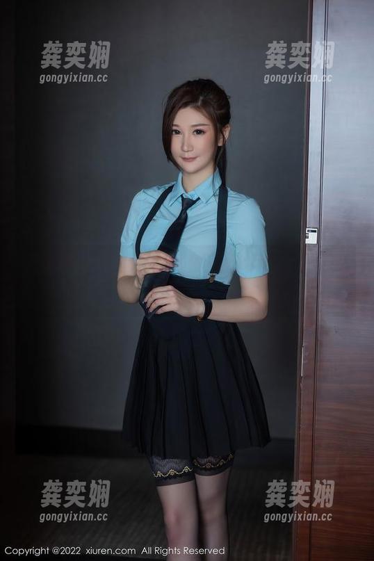 秀人网 - 跟上豆瓣酱的美脚步伐，下载必备！