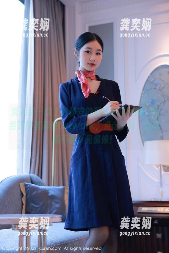秀人网 - 穿上韩静安的蕾丝吊裙睡裙，果然连梦里都在catwalk，点击下载，试试能不能梦见偶像！